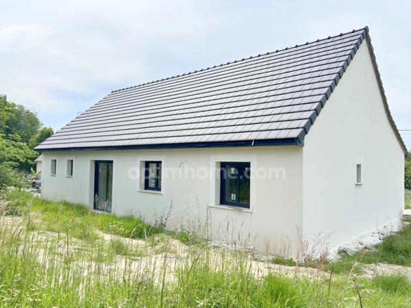 Maison neuve à vendre 5 pièces 109 m² habitables VILLEFRANCHE SUR CHER (41) sous garantie décennale, à proximité du centre ville à 10min de Romorantin et de l'axe autoroutier A85