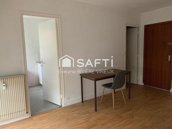 Studio de 25 m² avec balcon, cave et parking