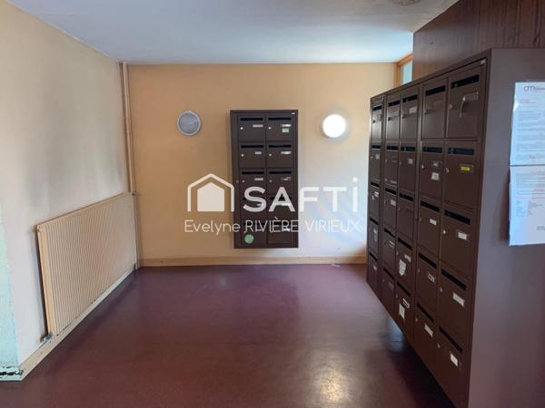 Studio de 25 m² avec balcon, cave et parking