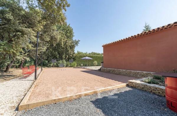 AIX-EN-PROVENCE. VILLA RÉNOVÉE DE 254 M², 5 CHAMBRES, PISCINE, SALLE CINEMA