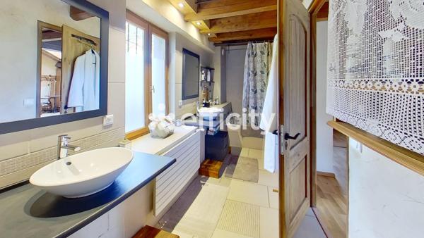 Maison 7 pièces - 220 m² Bien prestige