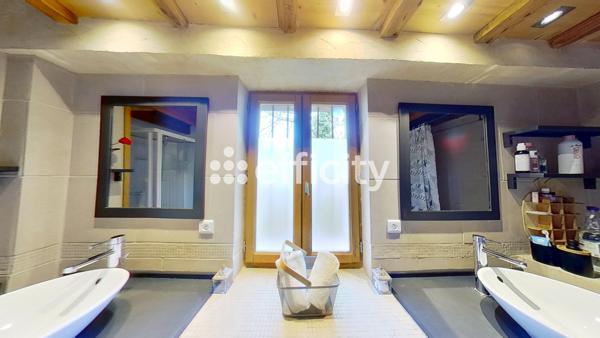 Maison 7 pièces - 220 m² Bien prestige