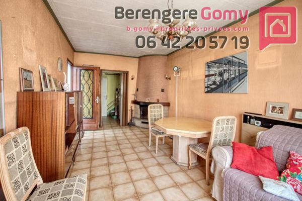 Maison 4 pièces + local commercial de 89 m²