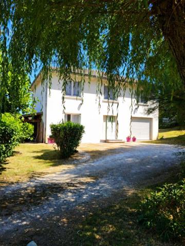 maison individuelle 8 pièces avec jardin