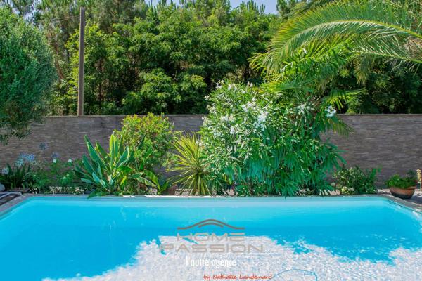 BREUILLET  MAISON FAMILIALE AU CUR D'UN ÉCRIN DE NATURE CÔTIÈRE