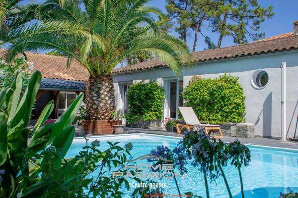 BREUILLET  MAISON FAMILIALE AU CUR D'UN ÉCRIN DE NATURE CÔTIÈRE