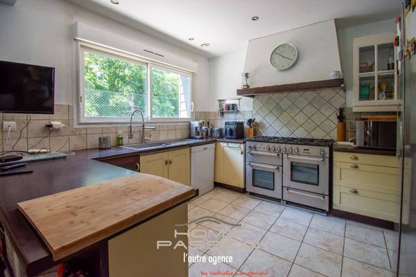 BREUILLET  MAISON FAMILIALE AU CUR D'UN ÉCRIN DE NATURE CÔTIÈRE