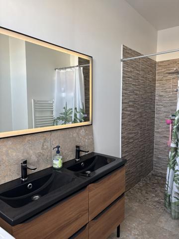 Maison de ville fraîchement Rénovée