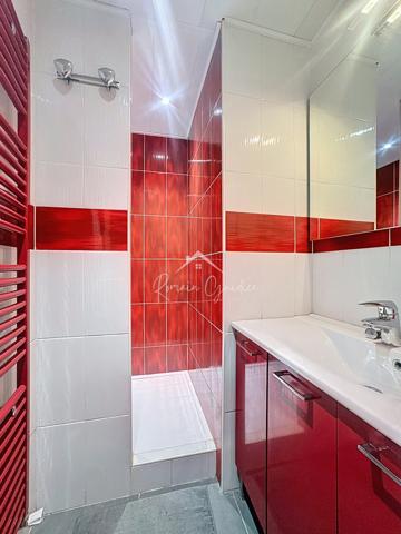 Millau (12100) APT F3 48 M2 AVEC STATIONNEMENT ET BALCON