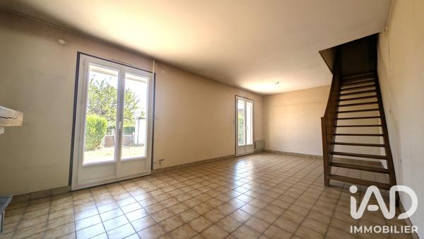 Maison à vendre 5 pièces 101 m² Neuillé-Pont-Pierre