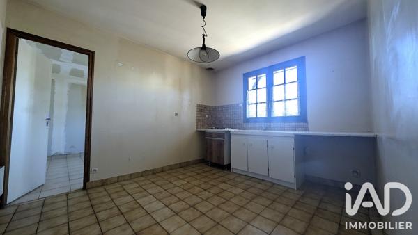 Maison à vendre 5 pièces 101 m² Neuillé-Pont-Pierre