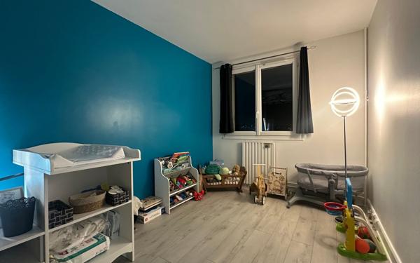 Appartement à vendre    4 pièces • 74,41 m2 Corbeil-Essonnes