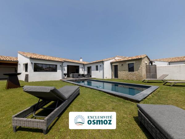 Maison récente type 4 style réthaise avec jardin et piscine