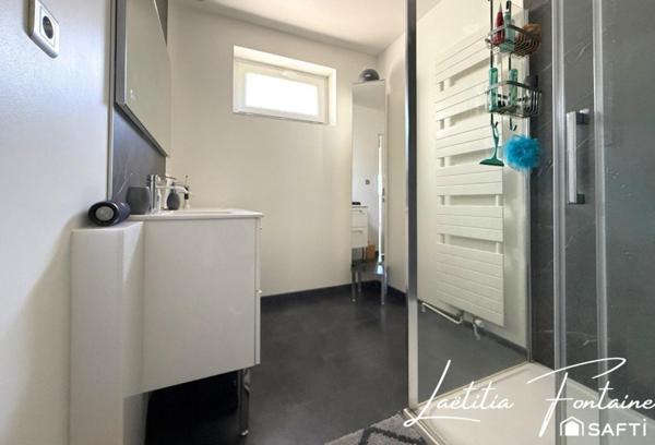 Maison en parfait état prête à vous accueillir !