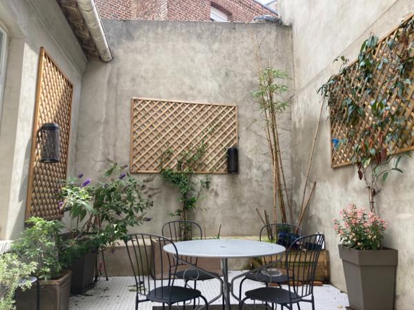 BELLE MAISON DE CARACTERE CENTRE VILLE