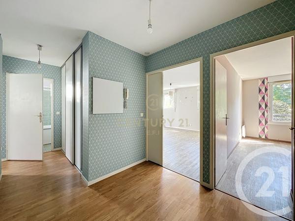 Appartement F3 à vendre  3 pièces - 63 m2 NOISY LE GRAND - 93