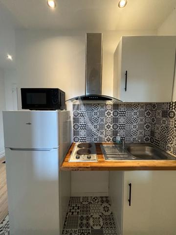 STUDIO MEUBLE - Jonzac Hyper Centre 17.90 m2