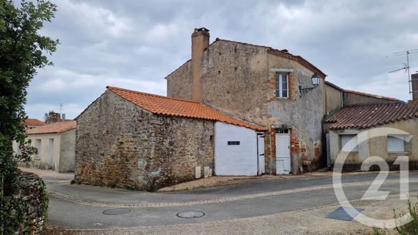 Maison à vendre  2 pièces - 74,70 m2 TALMONT ST HILAIRE - 85