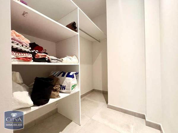 Appartement à louer 3 pièces 51m² Nîmes (30000)