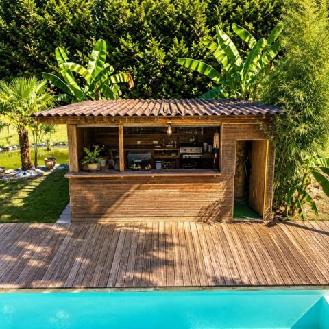 Maison à SADIRAC, 33670 - 5 pièces 219m²