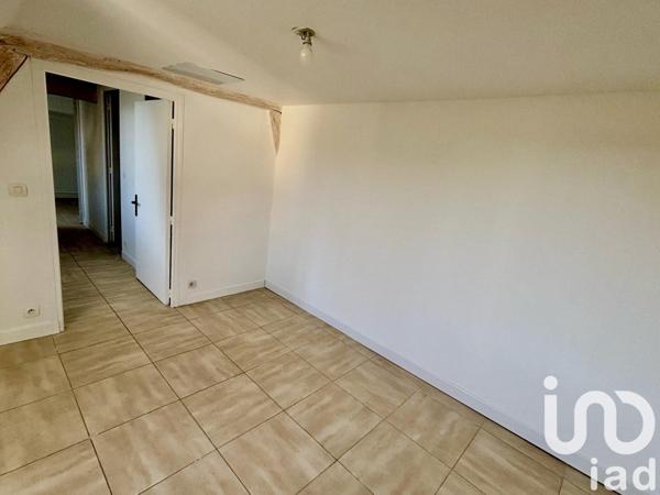 Appartement 2 pièces de 25 m² à Compiègne (60200)