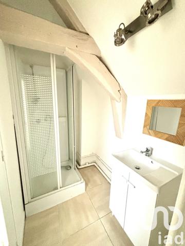 Appartement 2 pièces de 25 m² à Compiègne (60200)