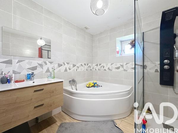 Maison à vendre 6 pièces 135 m² Plaine-et-Vallées