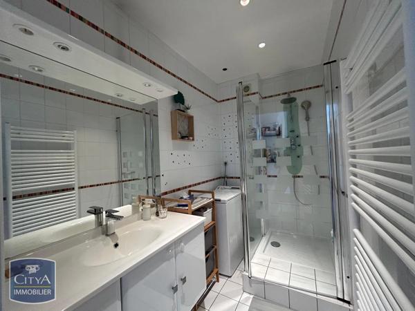 Appartement à louer 5 pièces 95m² Nevers (58000)