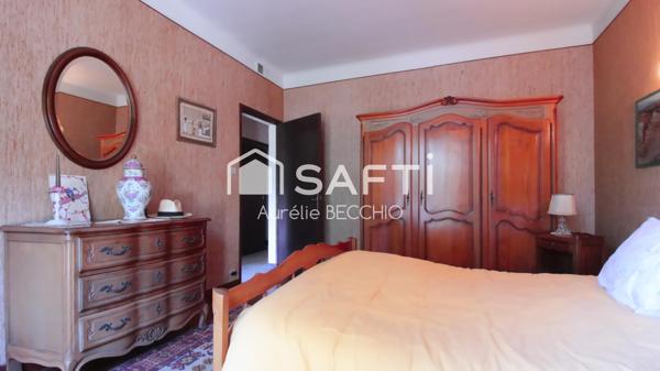 Grande maison familiale dans un écrin de verdure à Venerque