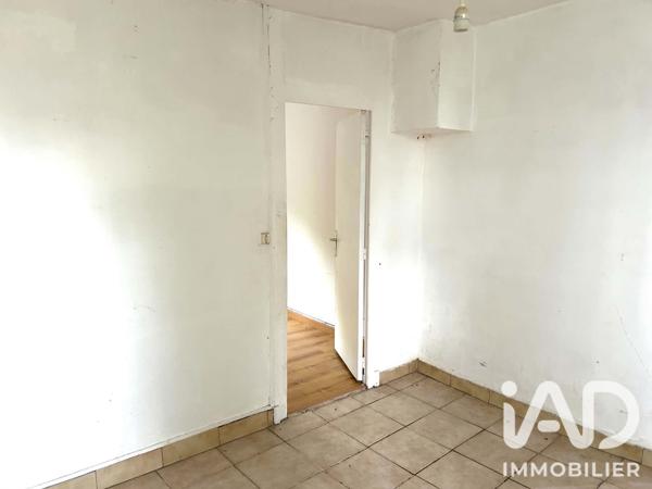Immeuble à vendre 133 m² Diou