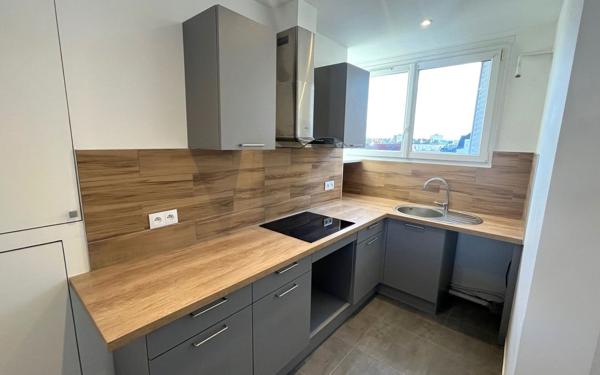 Appartement à vendre    2 pièces • 46,78 m2 Saint-Mandé