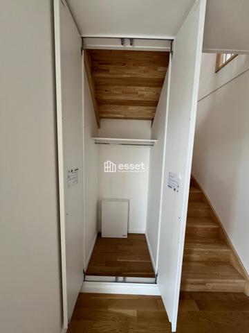Location Appartement 4 pièces 97.97 m² - Courbevoie 92400