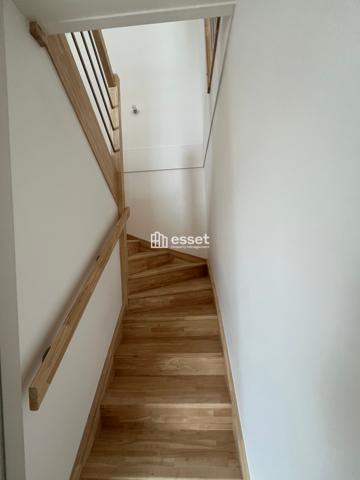 Location Appartement 4 pièces 97.97 m² - Courbevoie 92400