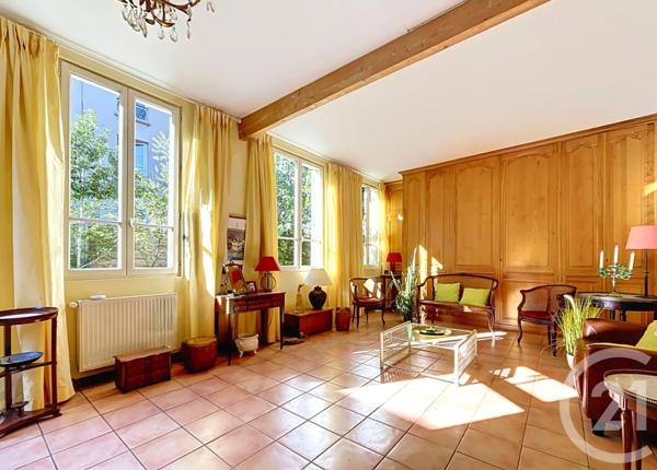 Maison à vendre  2 pièces - 54,06 m 2   VERSAILLES  - 78