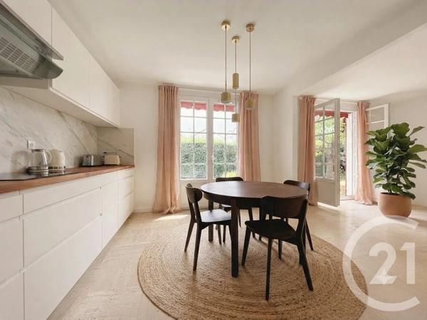 Maison à vendre  6 pièces - 153 m 2   HOUILLES  - 78