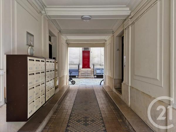 Chambre à vendre  1 pièce - 5,37 m 2   PARIS  - 75009