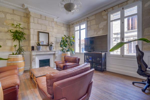 Maison 8 pièces de 200m2 sur parcelle de 201m2