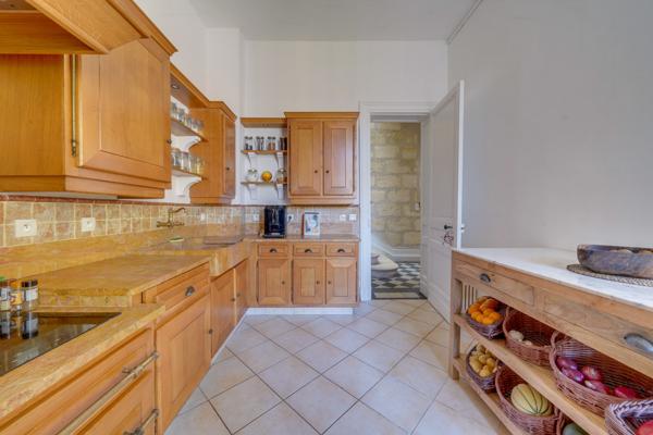 Maison 8 pièces de 200m2 sur parcelle de 201m2
