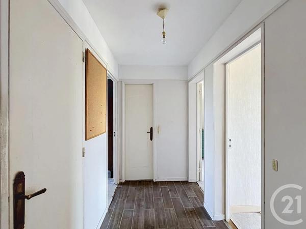 Appartement F3 à vendre  3 pièces - 53,84 m 2   LE VESINET  - 78