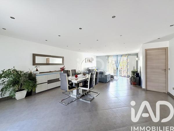 Maison à vendre 6 pièces 160,5 m² Pontault-Combault
