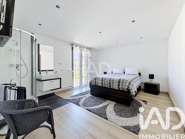 Maison à vendre 6 pièces 160,5 m² Pontault-Combault