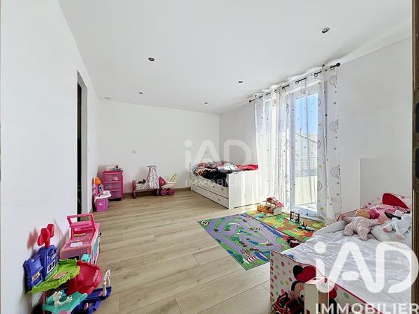 Maison à vendre 6 pièces 160,5 m² Pontault-Combault