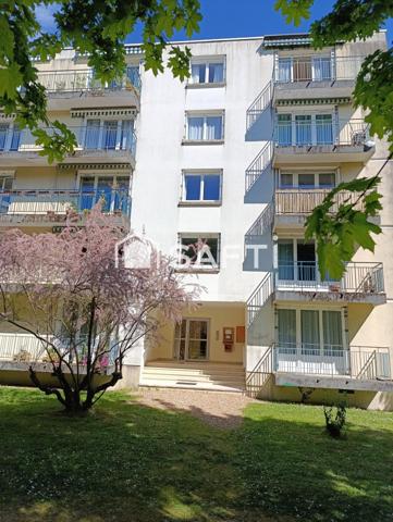 T2 avec cave, garage et place de parking
