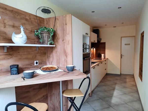 A louer appartement plain pied meublé type F2  secteur cathédrale