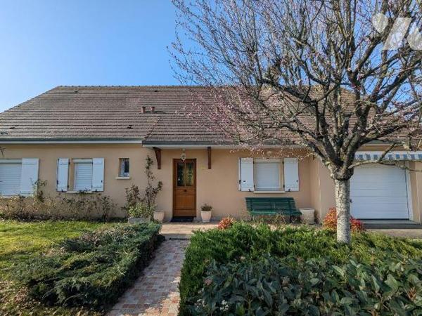 Maison à vendre - Champrond-en-Perchet (28400), 

Située dans un environnement agréable, cett...