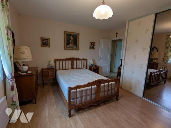 Maison à vendre - Champrond-en-Perchet (28400), 

Située dans un environnement agréable, cett...