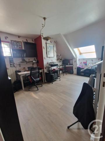 Maison à vendre  7 pièces - 187,70 m 2   BRUNOY  - 91