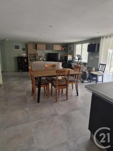 Maison à vendre  7 pièces - 187,70 m 2   BRUNOY  - 91