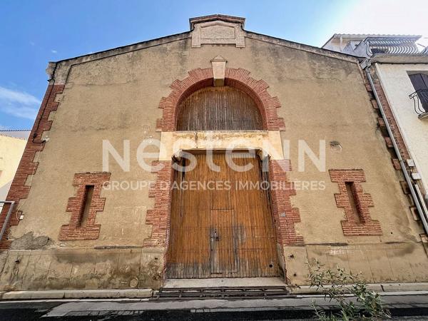 Torreilles - A VENDRE  Grange - Cave - Garage  avec Projet construction PC accordé