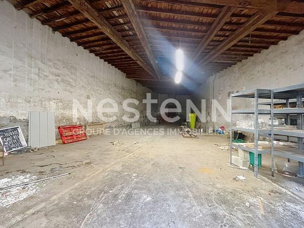 Torreilles - A VENDRE  Grange - Cave - Garage  avec Projet construction PC accordé